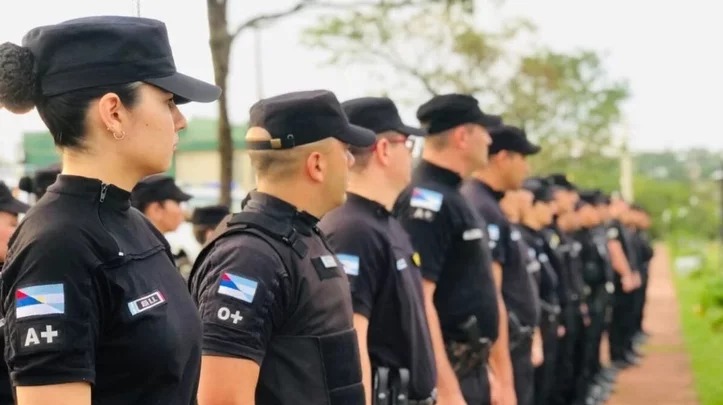 policía