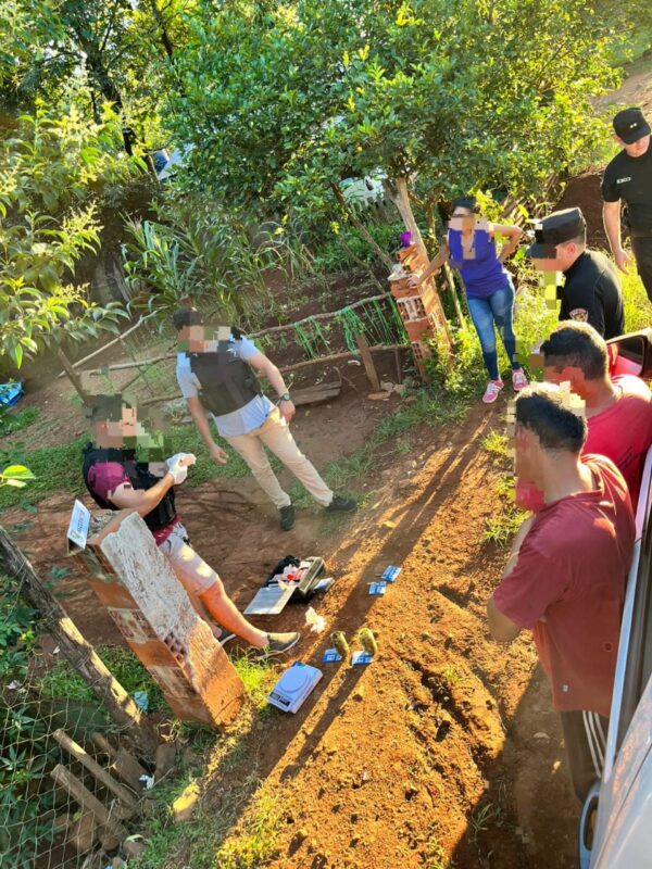Narcomenudeo | Secuestraron cocaína y marihuana en diferentes operativos preventivos policiales 4 secuestro - 3