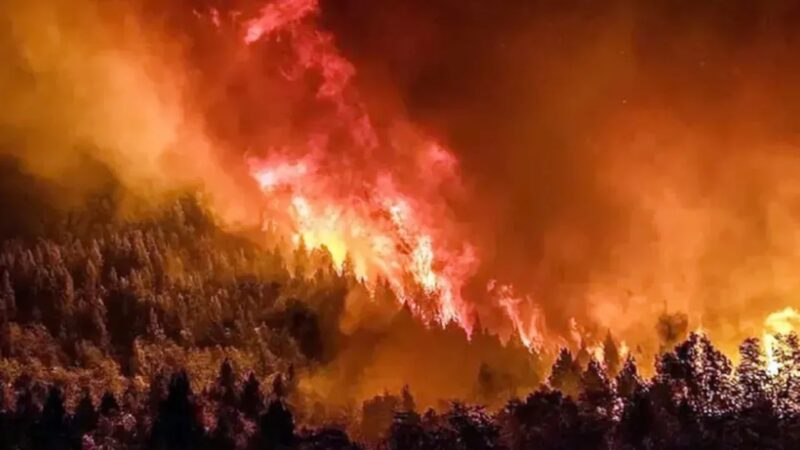 Con 7.000 hectáreas consumidas por el fuego, el Parque Nahuel Huapi continúa con incendios incendios en bariloche
