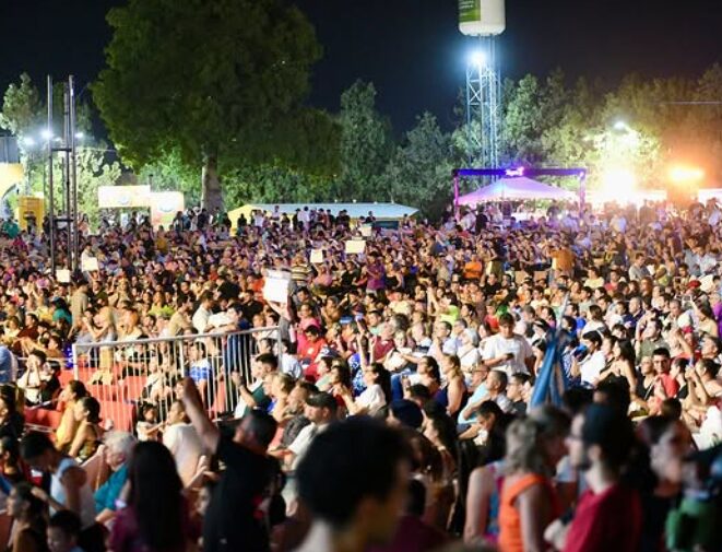 “Avío del Alma” | El gobernador de Corrientes, Gustavo Valdés abrió “las puertas a la nación chamamecera” 9 chamame8 - 8