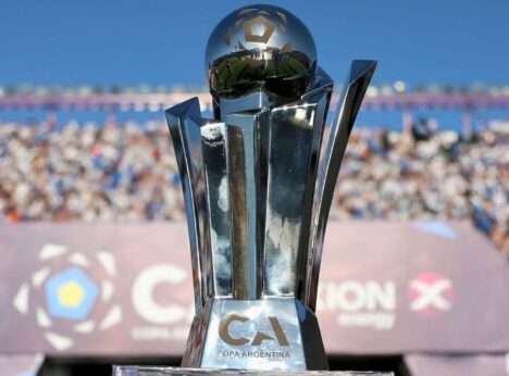 El Provincial de fútbol empieza a definir fechas y formato 2 La Liga Provincial de Fútbol misionero tendría su inicio el 22 de marzo de 2026. Dirigentes analizan distintos formatos, con Copa de Oro, Copa de Plata o un sistema similar a la Copa Argentina.