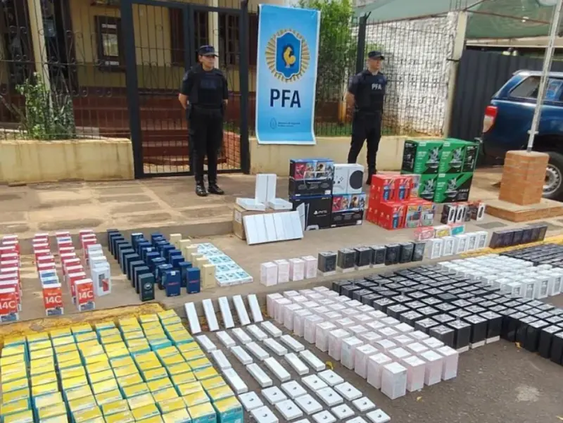 Detienen a contrabandista con carga ilegal valuada en 45 millones de pesos en Iguazú md 10 - 6