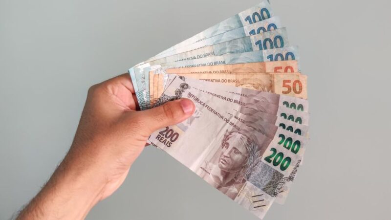 Vacaciones 2025 | Crece la demanda de dólares y reales en Posadas reales - 7