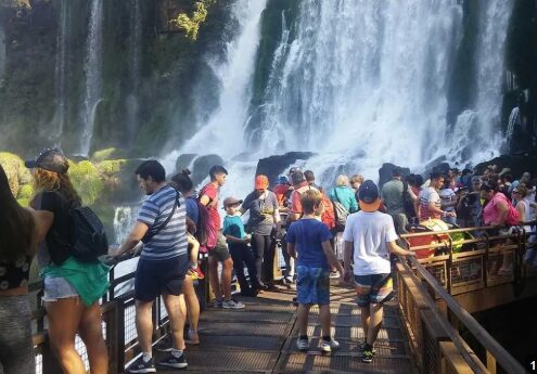 Verano 2025 | “Hoy la gente elige estadías cortas y hace diferentes escapadas durante el año en Misiones” 4 turismo 1 - 3