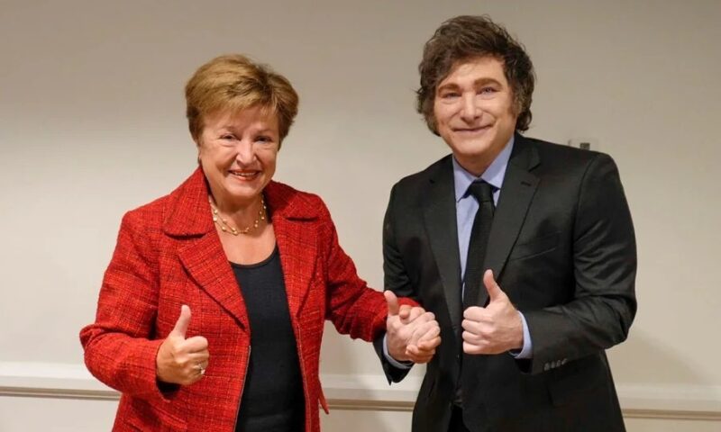 Argentina le hace otro pago al FMI que resentirá las reservas FMI
