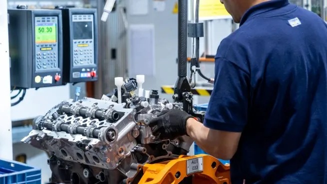 La industria se derrumbó 9,4% en 2024, su peor caída desde la crisis de 2002 industria