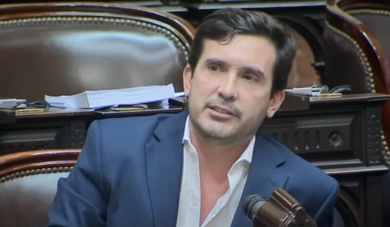 Crisis en la UCR | Arjol y otros dirigentes presentaron un comunicado en apoyo a La Libertad Avanza Congreso