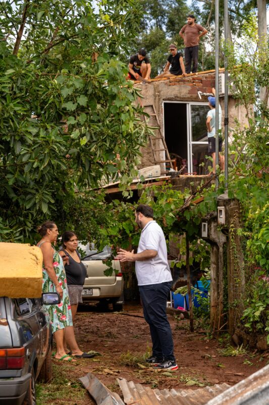 Alem | Casi un millar de personas afectadas por fuerte tormenta en la madrugada del sábado 17 alem tormenta 9 - 16