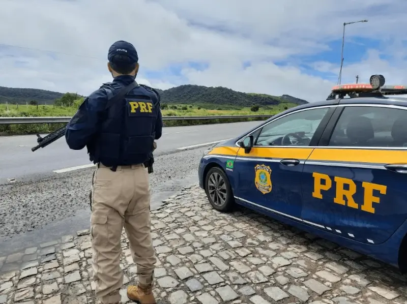 Pareja de Eldorado fue detenida en Brasil con 300 kilos de marihuana 5 concurso policia rodoviaria federal funcao da prf - 4