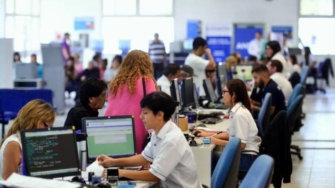 Cuánto pagan los bancos a 30 días por depositar $1 millón de pesos en un plazo fijo 3 empleados publicos recibiran 10 mil pesos extras imagen ilustrativa wwwadnrionegrocomar 872584 171605 - 2