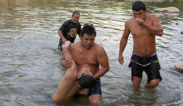 Lugares no habilitados | En Misiones se ahogaron 12 personas en lo que va de la temporada 5 MEGAN Como prevenir ahogamiento 600x350 1 - 4