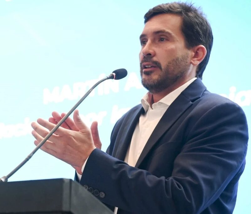Martín Arjol sigue en el Partido Libertario y ratificó una banca unipersonal en la Legislatura misionera 4 arjol - 3
