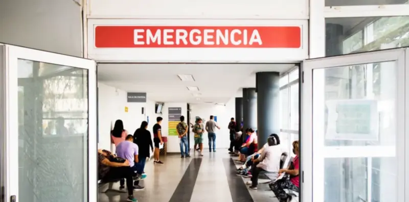 ¿Cuánto va a subir la consulta médica en Misiones? El nuevo “piso” que recomiendan desde enero 6 coronavirus hisopados hospital guardia medico - 5