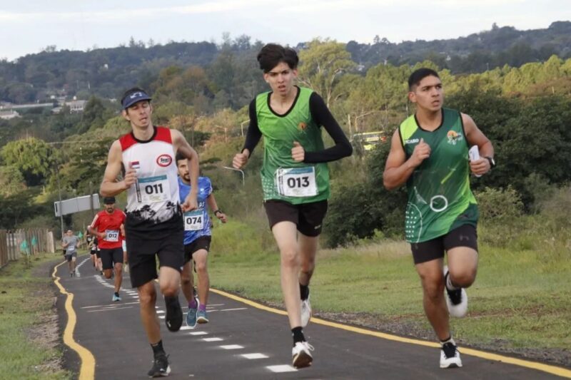 Maratón Posadas 2025: La carrera que pone a Misiones en el mapa mundial 6 corro posadas - 5
