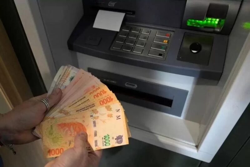 dinero - 2
