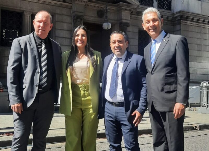 Los diputados nacionales de la Innovación Federal Daniel vancsik, Yamila Ruiz, Alberto Arrúa y Carlos Fernández