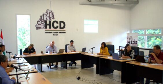 Denuncian adulteración del presupuesto en Garupá: “Es gravísimo lo que se hizo” 2 hcd garupa - 1