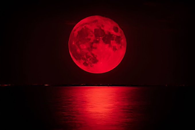 luna de sangre - 2
