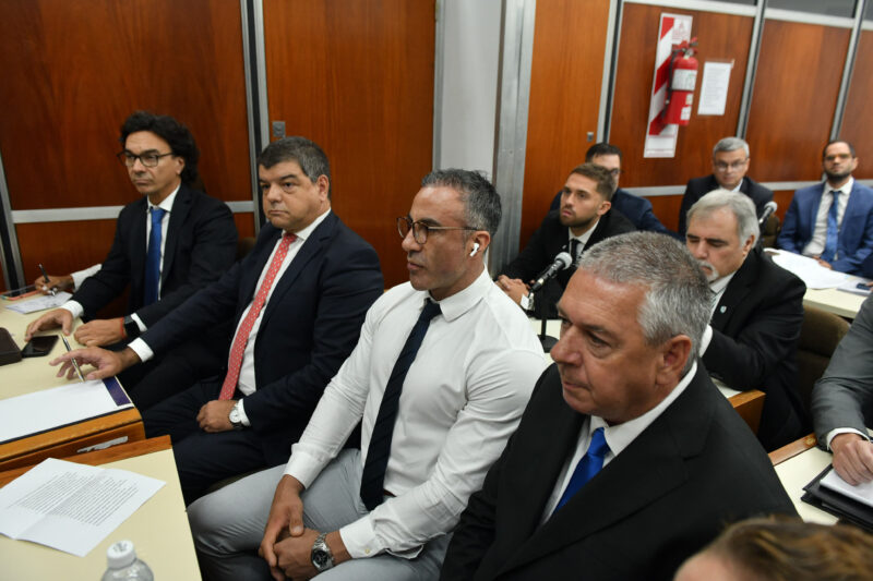 Maradona: tras la anulación del juicio sortean nuevo tribunal 3 Tras la anulación por el polémico documental Justicia Divina este jueves se decide quien continuará el juicio por la muerte de Maradona