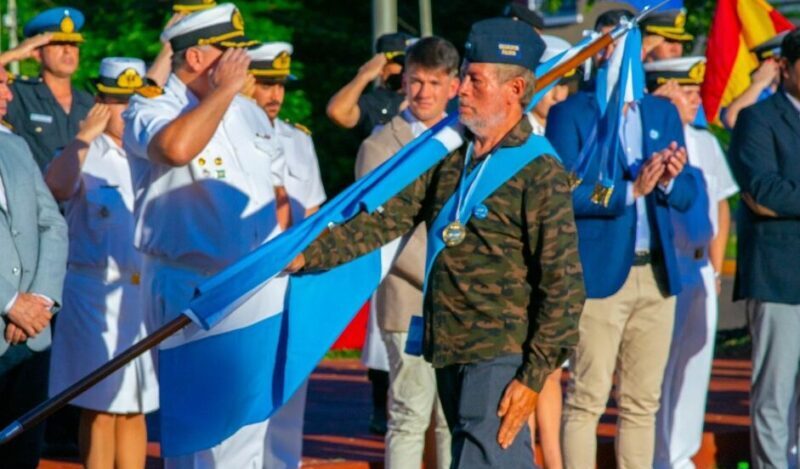 veterano acto e1743516500361 - 1