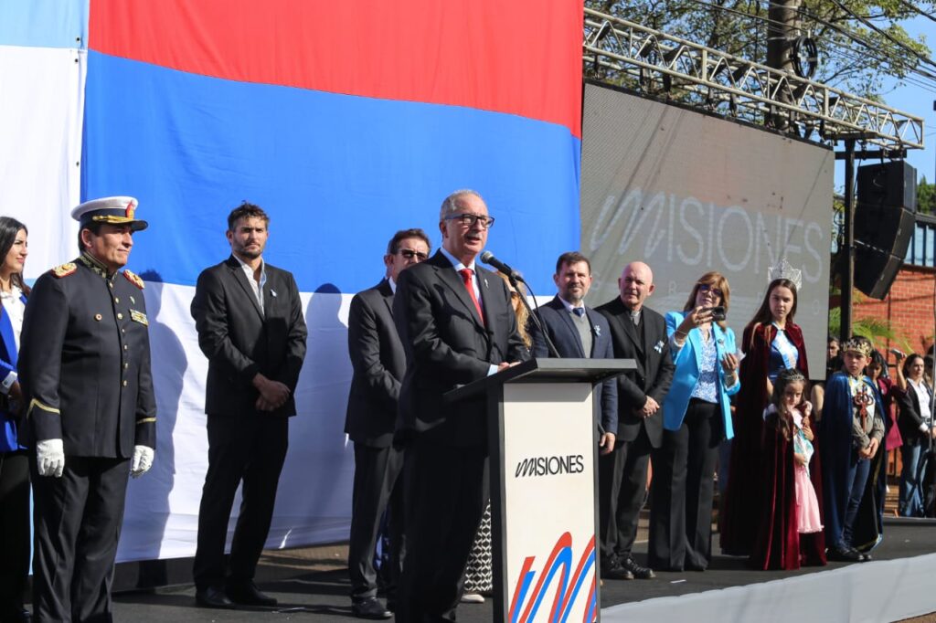ACTO 25 DE MAYO 2025 2 1024x682 1 - 1