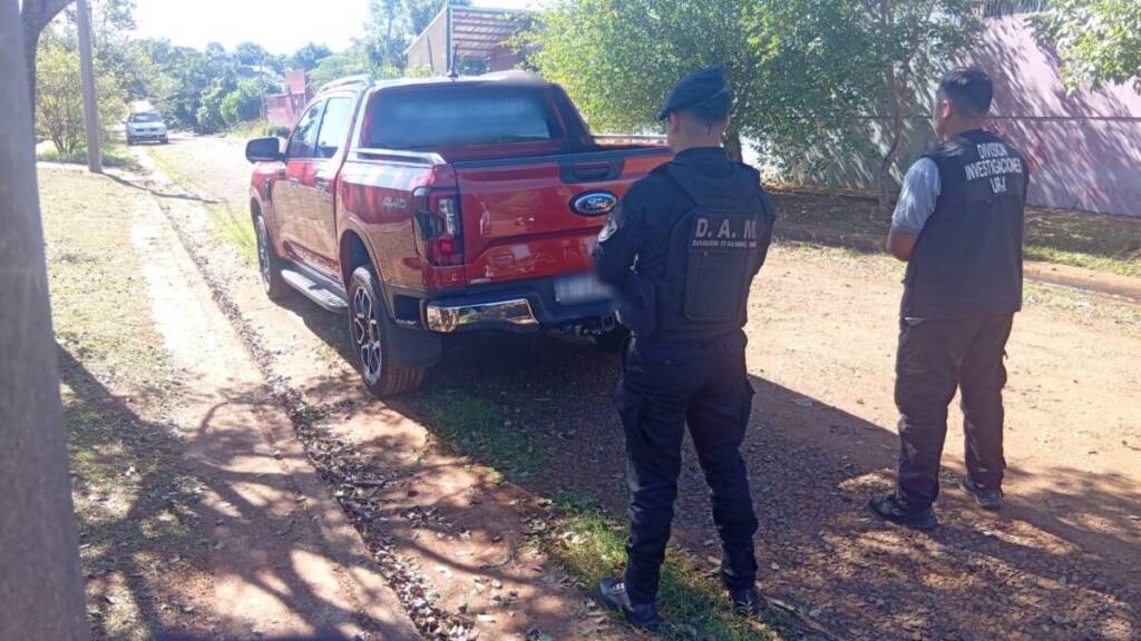 Terror en La Placita: hallaron el vehículo utilizado en la fuga Imagen de WhatsApp 2025 05 12 a las 19.32.16 6fedc42d - 1
