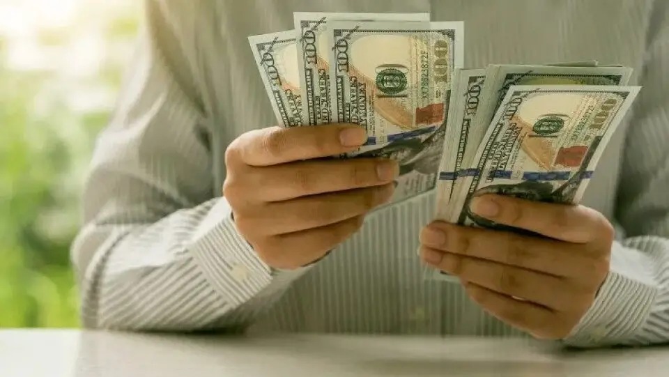 Dólar Futuro: “Es patear el problema hacia adelante”sostiene un economista 2 dólar mayorista