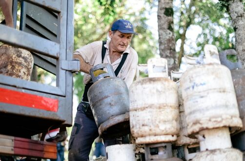 Operativo de “Ahora Gas” en Apóstoles: vecinos accederán a garrafas a precio oficial.