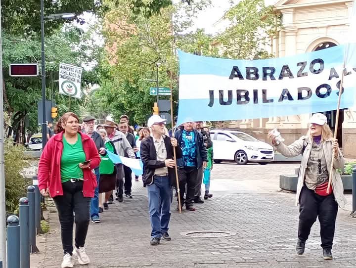 ATE Misiones presentó un amparo colectivo contra PAMI por recorte de medicamentos para jubilados 3 jubilados reclamos
