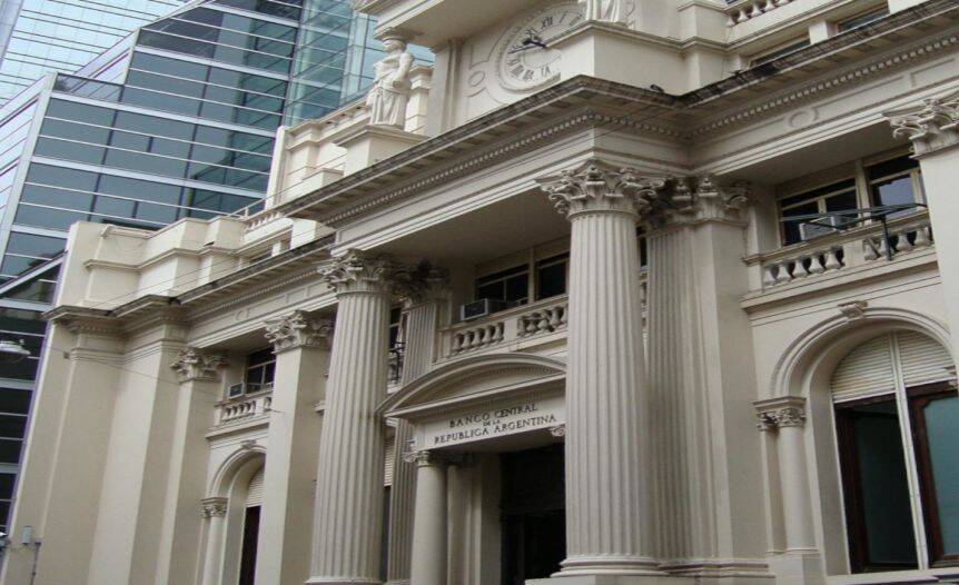 El Gobierno nacional intervino en el mercado de futuros para frenar el alza del dólar 3 banco central - 2