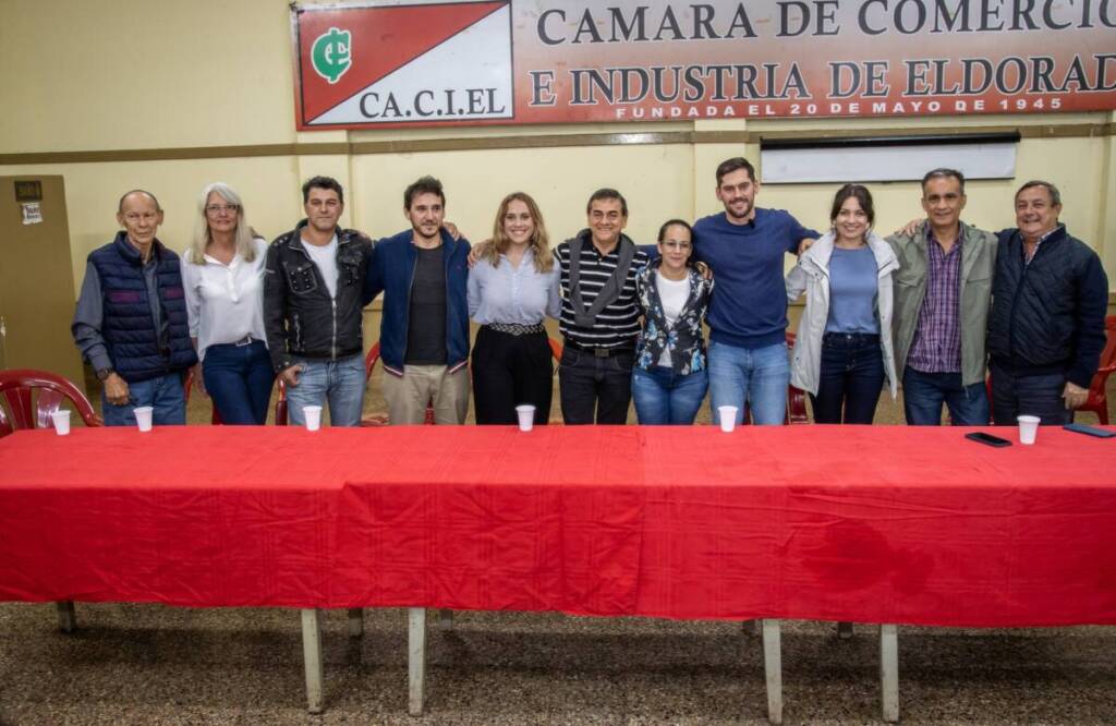 Los candidatos del frente estuvieron en la presentación de los sublemas de Eldorado, entre ellos, el de Julio Bernio. Aseguraron que desconocían la denuncia