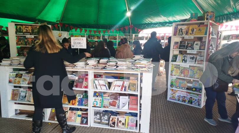 feria del libro 1 1 - 1
