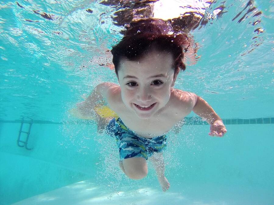 Agenda de eventos en Misiones: música, cine, teatro y naturaleza 13 natacion para nonos 1 - 12