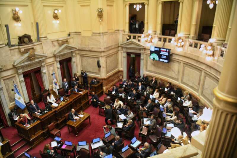 Senado sesión - aumento jubilados