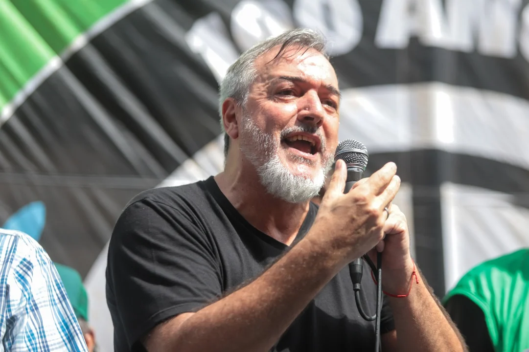El gremio ATE-ANAC confirmó medidas de fuerza para este martes. Se esperan demoras y cancelaciones de vuelos en Aeroparque y aeropuertos de todo el país.