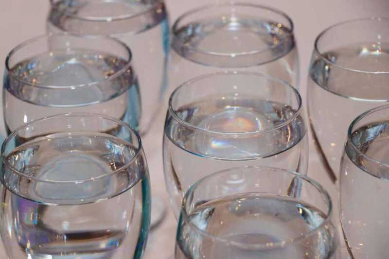 Día Mundial de la Hidratación: la importancia de incorporar agua al consumo diario 7 VASOS DE AGUA - 6