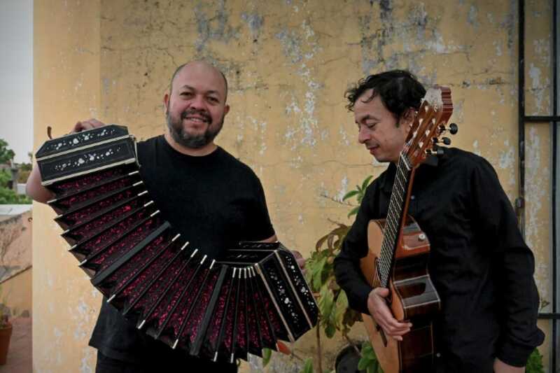 Orgullo misionero: Los Núñez ganaron un Premio Gardel 2025 por su álbum Yvy Purahéi 4 Ahora, con esta distinción nacional, Los Núñez fortalecen su perfil y podrán acceder a nuevas instancias de difusión en la industria musical, abrir puertas a festivales y potenciar futuros proyectos.