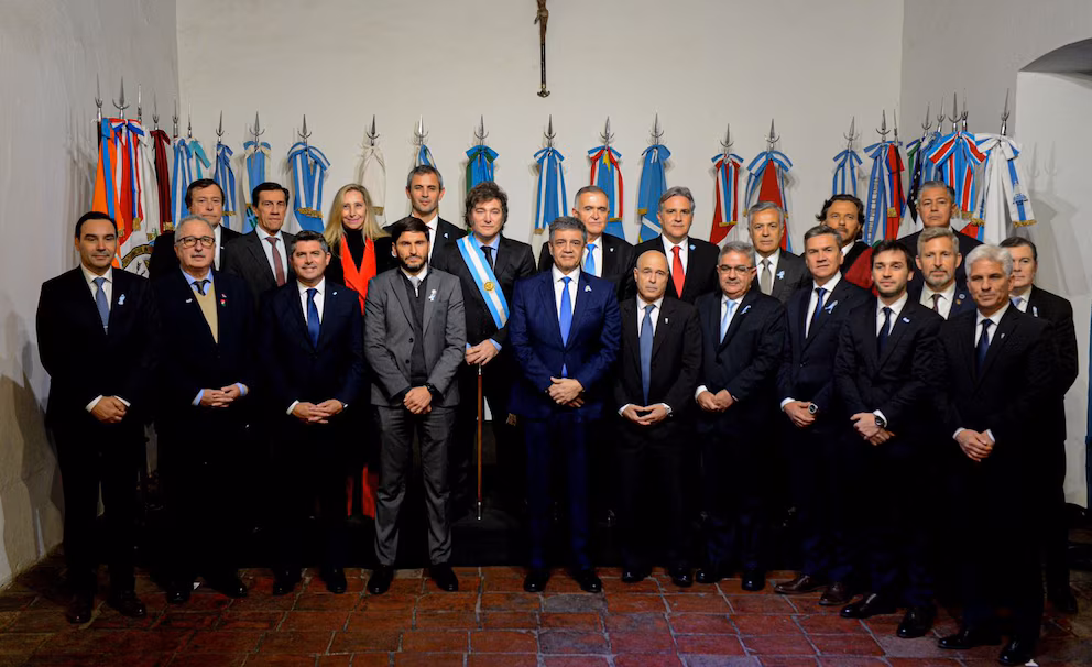 Nación reunió por primera vez al Consejo de Mayo con legisladores, empresarios y la CGT 2 Consejo de Mayo