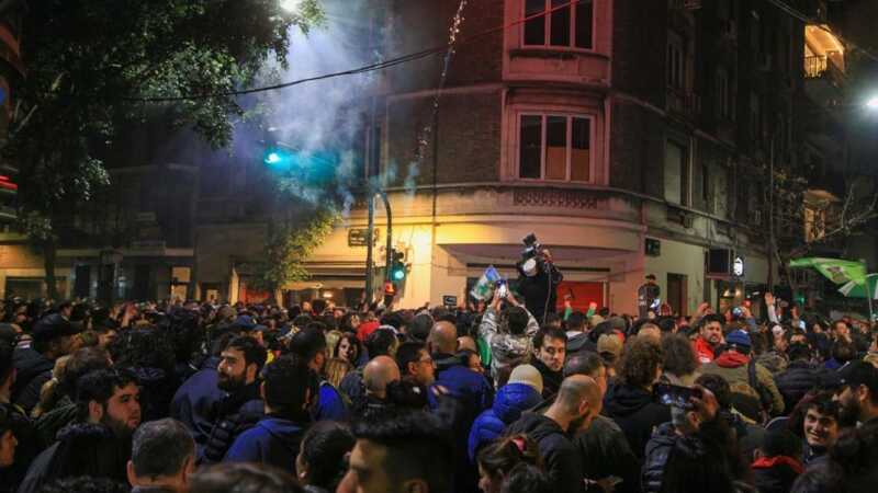 El gobierno activó el protocolo antipiquetes ante la convocatoria a la marcha por Cristina Kirchner 2 se espera una masiva movilización en Plaza de Mayo impulsada por el Partido Justicialista (PJ)