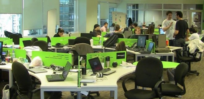 Despidos en sector tecnológico: Globant cesanteó 147 empleados en Chaco 3 El dirigente gremial denunció el cierre de la oficina de Resistencia, Chaco, de la empresa Globant, lo que implicó la pérdida de 147 empleos en esa sede.