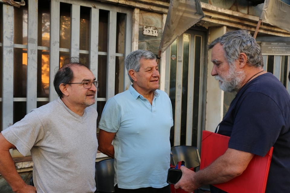 Duarte y De Melo denuncian precarización laboral en Misiones y reclaman leyes para los trabajadores informales 2 Jorge Duarte, Víctor de Gennaro y Juan Passaman durante la última protesta contra la judicialización del reclamo sindical docente