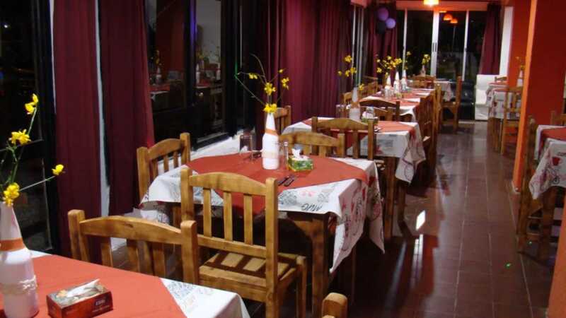 “Antes la gente iba dos veces al mes a un restaurante. Hoy va una, y el que va una no vuelve", explicó el dirigenre gremial sobre la crisis de la gastronomia