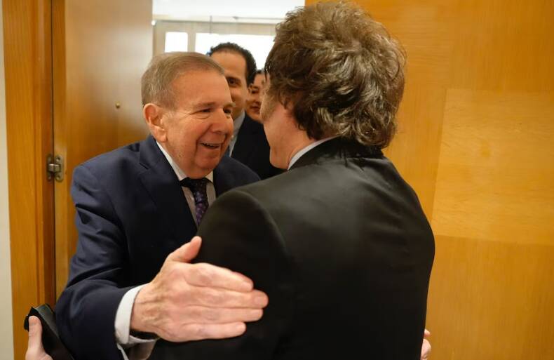 Milei se reunió en Madrid con el presidente electo de Venezuela 5 milei y gonzalez urrutia - 4