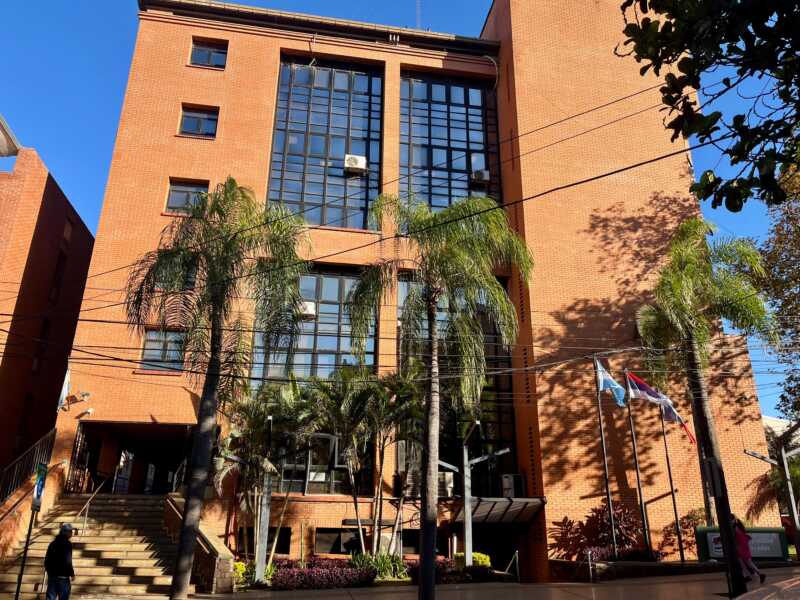 Stelatto explicó su ausencia pública, confirmó el pago de aguinaldos y advirtió sobre la caída de recursos en Posadas 6 Posadas habilitó el Registro de Alojamiento Complementario para vecinos que quieran alquilar casas o habitaciones a turistas del 20 al 22 de junio. - presupuesto 2026