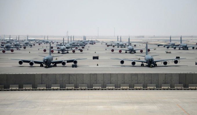 Irán atacó con misiles base militar de EE.UU. en Qatar en represalia por bombardeos a instalaciones nucleares 2 El gobierno de Qatar anunció este lunes la suspensión temporal de su navegación aérea luego de que el sistema de defensa antiaérea del país interceptara misiles “sospechosos”. En la zona está la mayor base de EEUU en la región