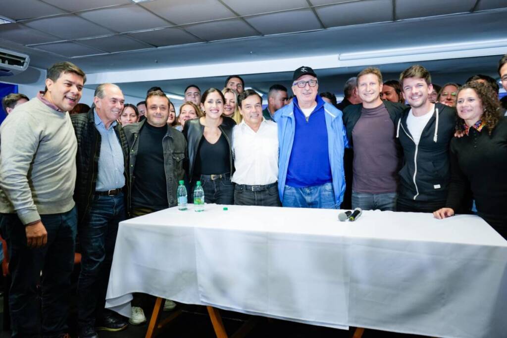 Elecciones en Misiones: el Frente Renovador gana con el 28,6% y La Libertad Avanza se consolida como segunda fuerza renovacion 1 - 1