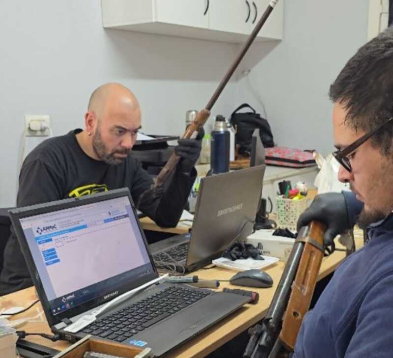 Destruyen 400 armas de fuego procedentes del delito en Misiones 3 1 11 - 2
