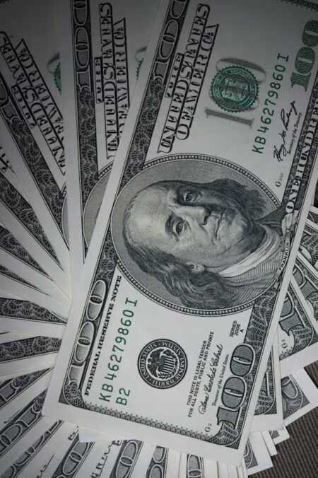 Dólar