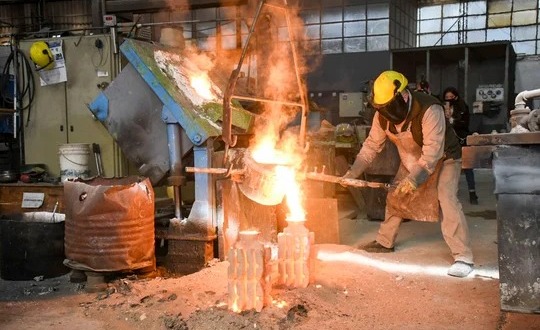 Según Indec, la actividad económica creció 5% interanual en mayo: servicios cayó 9 puntos 4 Indec