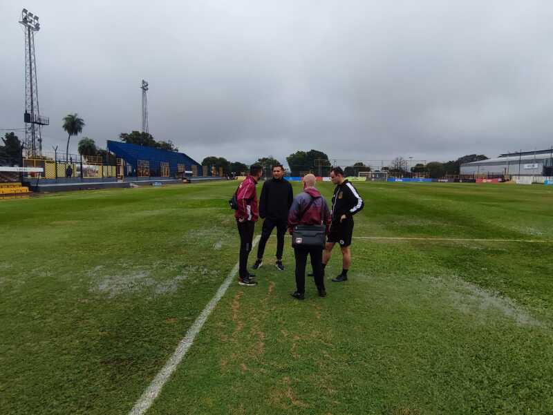 La lluvia dijo no: Mitre y Defensores de Belgrano jugarán mañana por el Torneo Federal A 4 Mitre